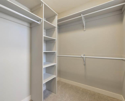 Duplex Master Walk in Closet